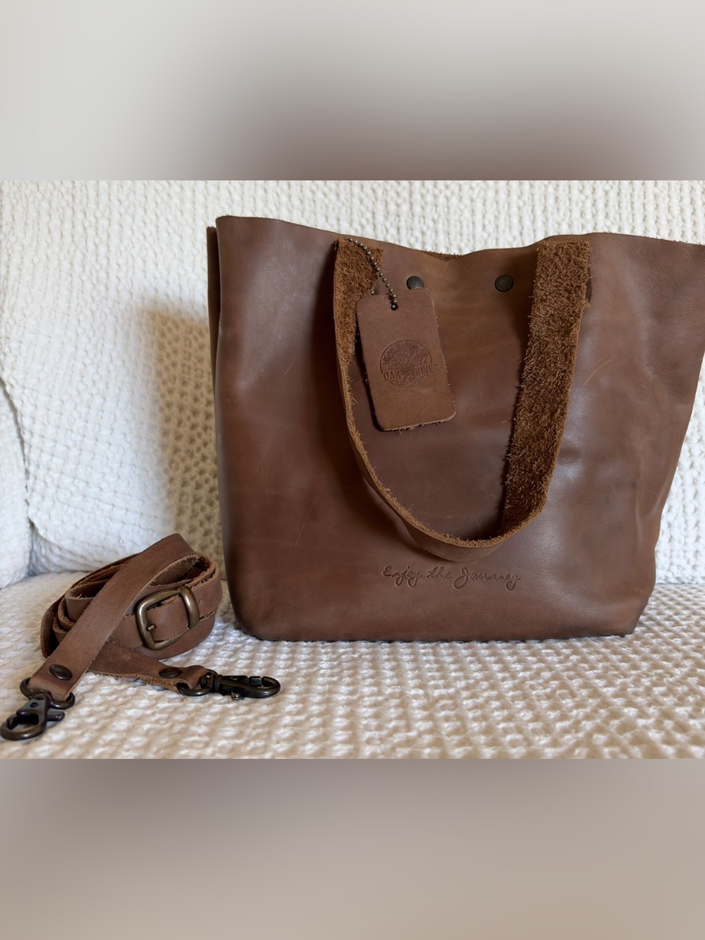 Oak River Unstructured Weathered Soft Leather Crafted Tote Bag Purse Minimalist